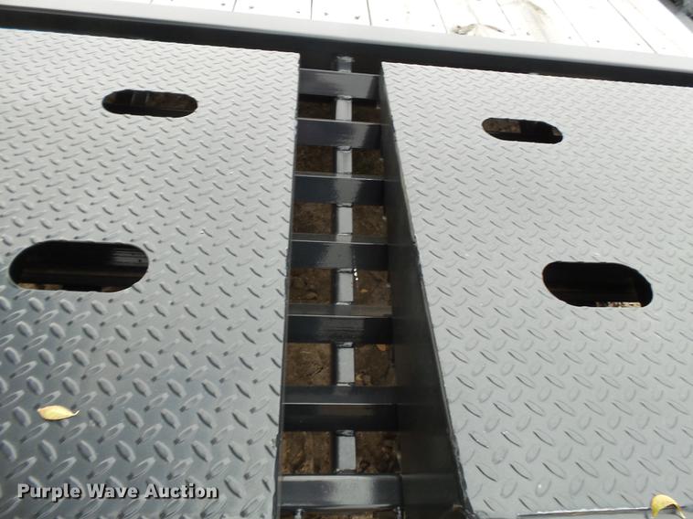 image for item DC6757 2016 Big Tex 14ET-18BK-MR equipment trailer