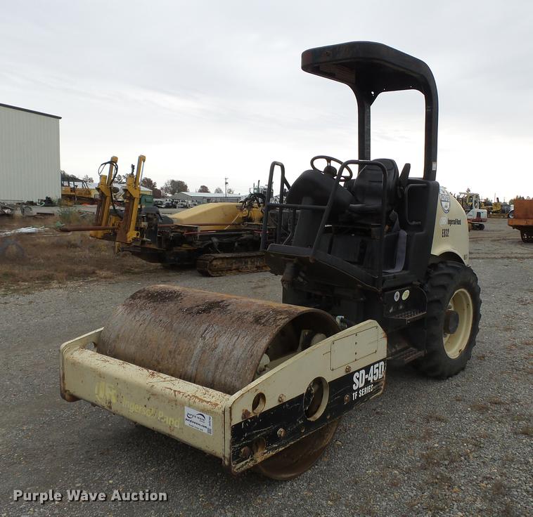 image for item DC6760 2004 Ingersoll Rand SD-450D TF single drum vibratory roller