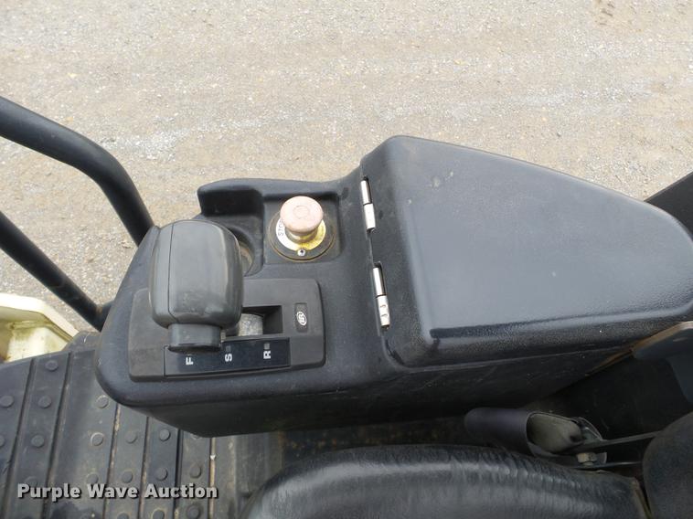 image for item DC6760 2004 Ingersoll Rand SD-450D TF single drum vibratory roller