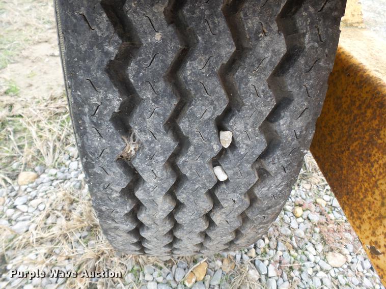 image for item DC6761 1999 Slabach Wheeler reel trailer