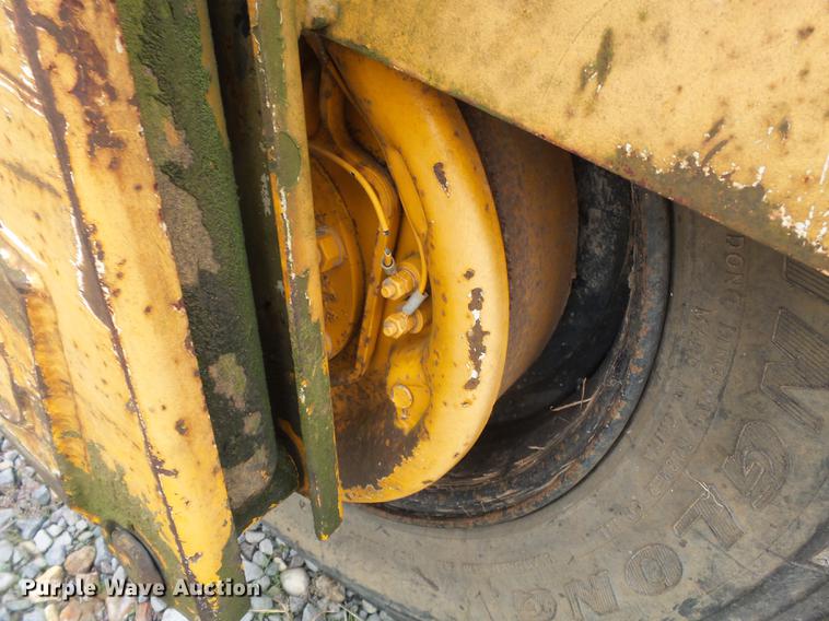 image for item DC6761 1999 Slabach Wheeler reel trailer