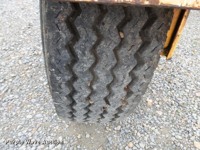 image for item DC6761 1999 Slabach Wheeler reel trailer