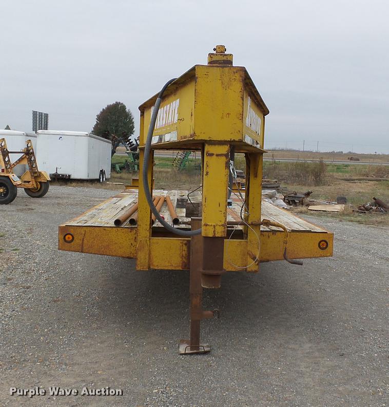 image for item DC6765 1995 Interstate G20DT equipment trailer