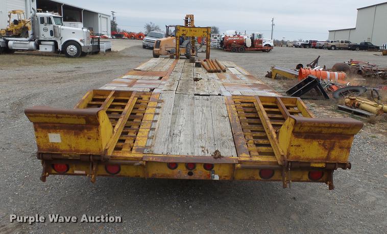 image for item DC6765 1995 Interstate G20DT equipment trailer