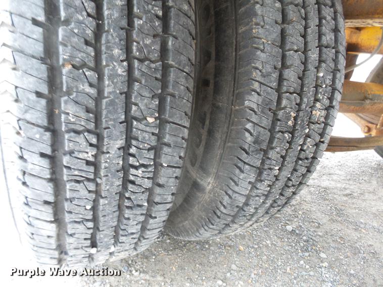 image for item DC6765 1995 Interstate G20DT equipment trailer