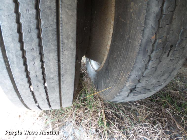 image for item DC6766 2000 Dynaweld 50TR25 equipment trailer