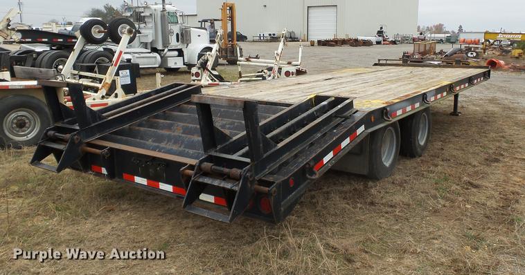 image for item DC6767 2006 Woodworth equipment trailer