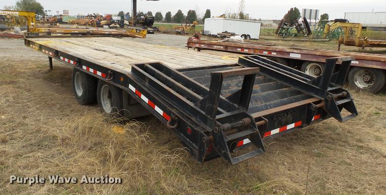 image for item DC6767 2006 Woodworth equipment trailer