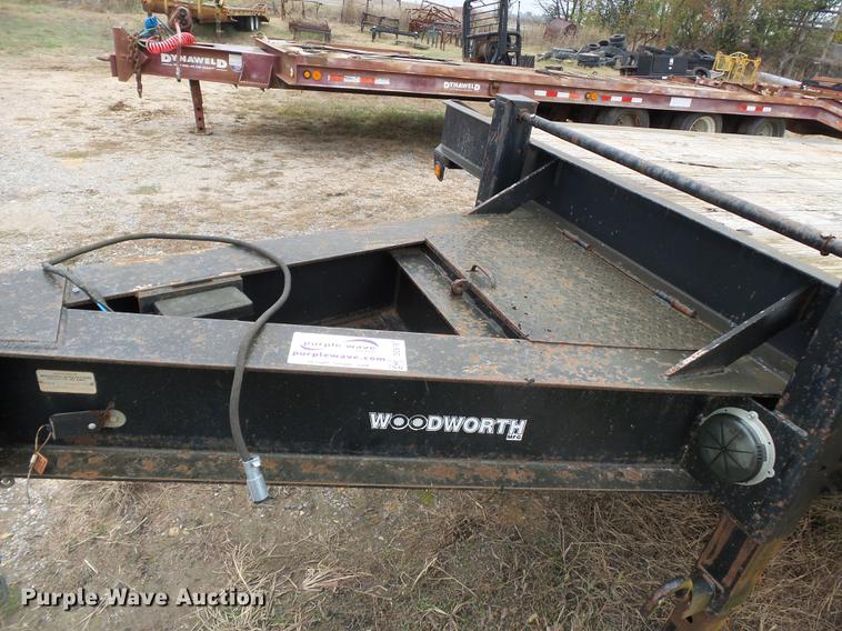 image for item DC6767 2006 Woodworth equipment trailer