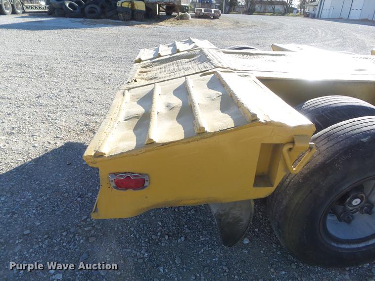 image for item DC7484 1977 Hyster C35T3 low boy equipment trailer