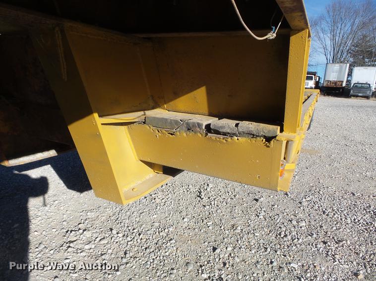 image for item DC7484 1977 Hyster C35T3 low boy equipment trailer