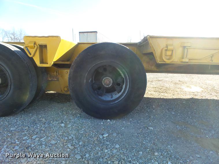 image for item DC7484 1977 Hyster C35T3 low boy equipment trailer