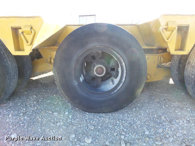 image for item DC7484 1977 Hyster C35T3 low boy equipment trailer