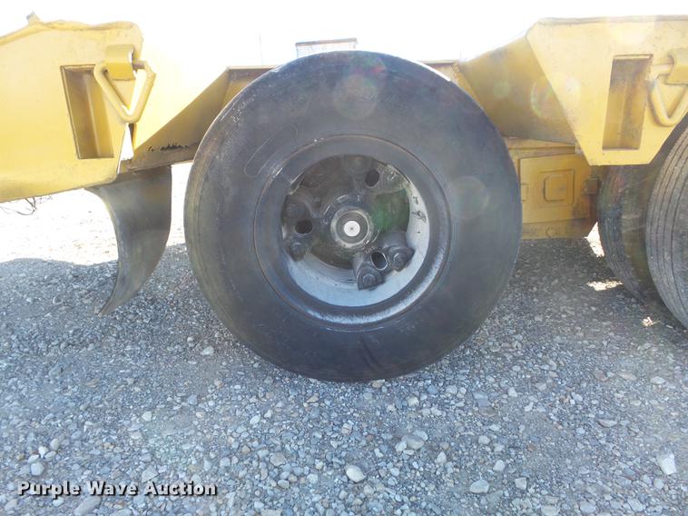 image for item DC7484 1977 Hyster C35T3 low boy equipment trailer