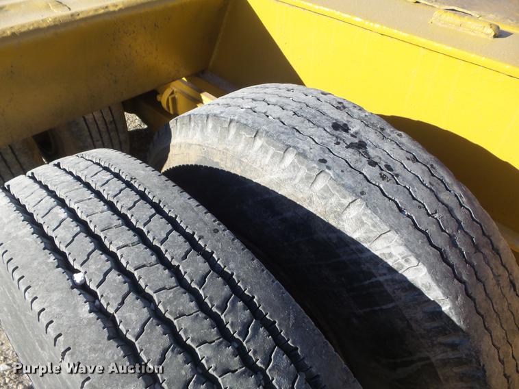 image for item DC7484 1977 Hyster C35T3 low boy equipment trailer