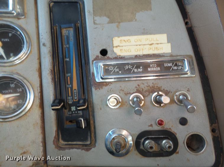 image for item DC7485 1997 Ford LT8000 dump truck