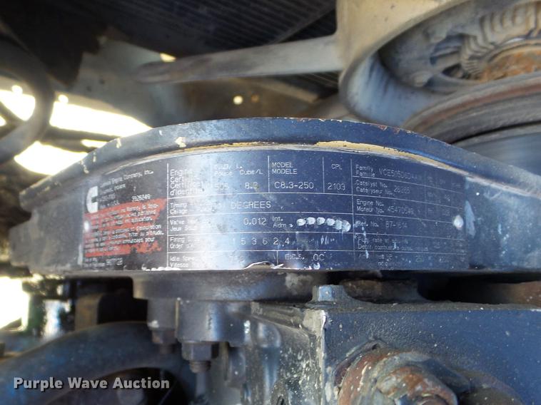 image for item DC7485 1997 Ford LT8000 dump truck