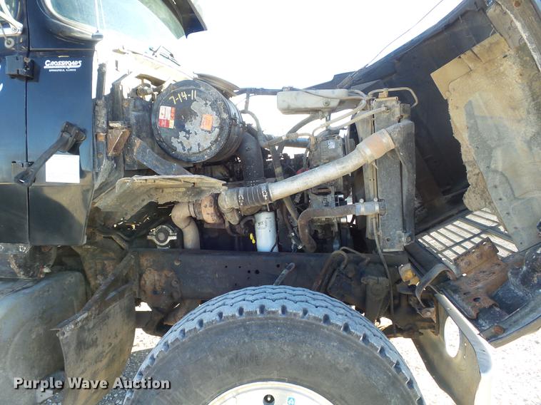 image for item DC7485 1997 Ford LT8000 dump truck