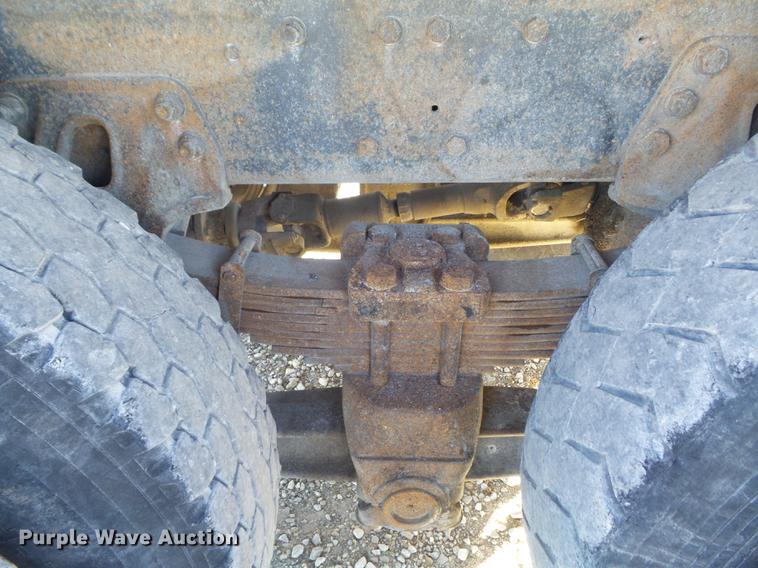 image for item DC7485 1997 Ford LT8000 dump truck