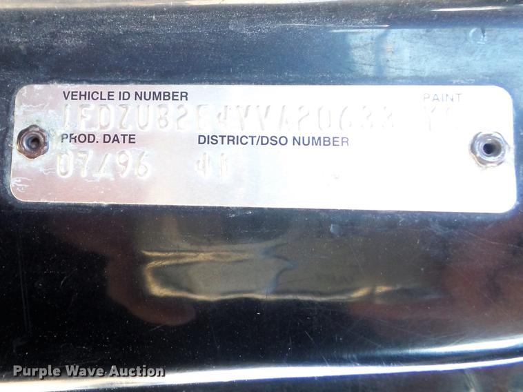 image for item DC7485 1997 Ford LT8000 dump truck