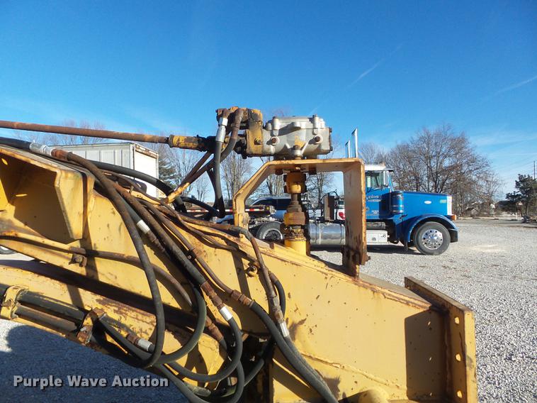 image for item DC7486 1975 Galion T500L rigid frame motor grader