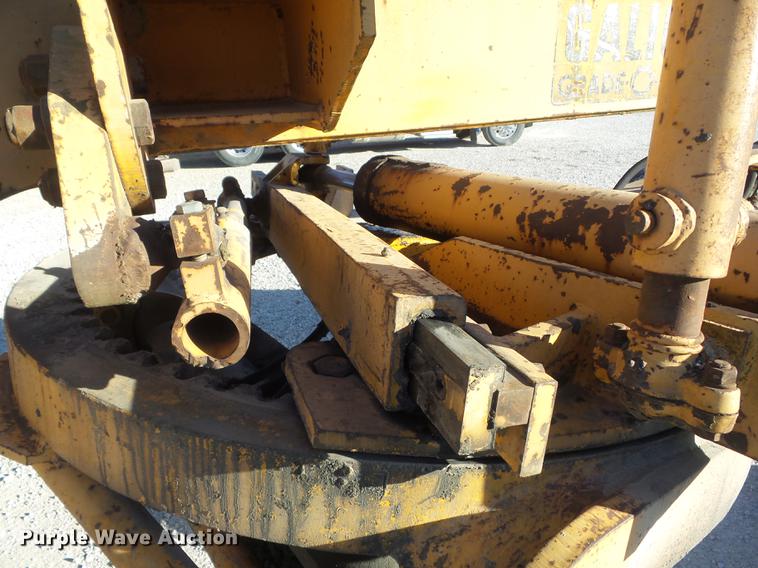 image for item DC7486 1975 Galion T500L rigid frame motor grader