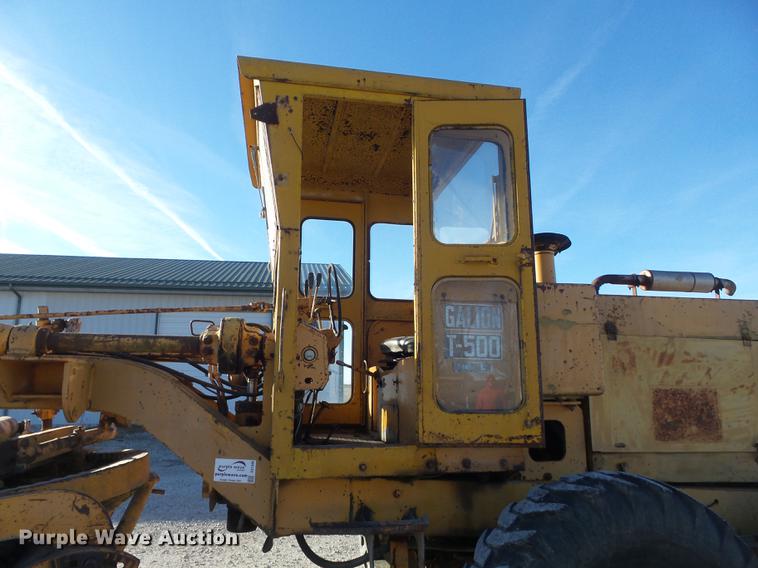 image for item DC7486 1975 Galion T500L rigid frame motor grader