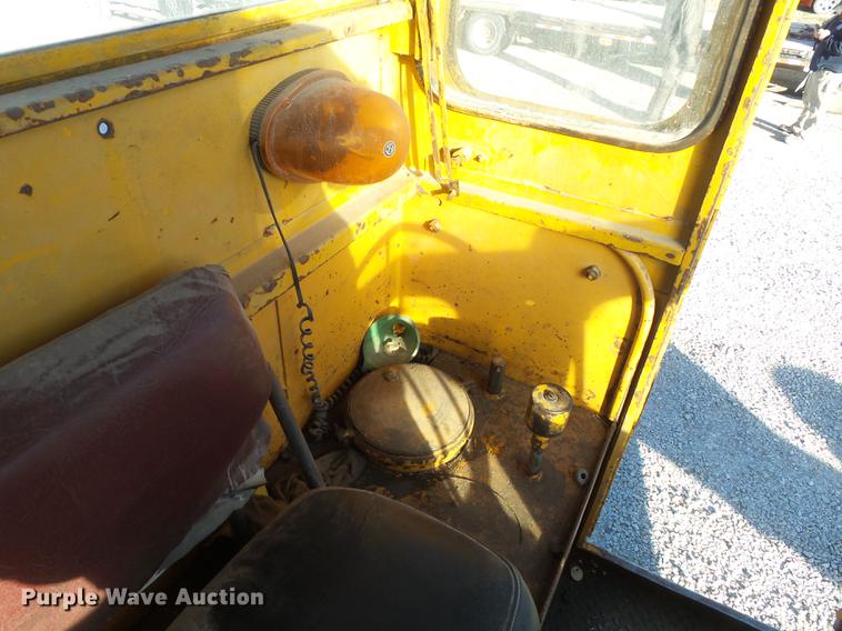 image for item DC7486 1975 Galion T500L rigid frame motor grader