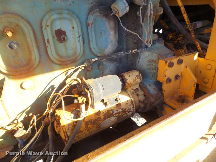image for item DC7486 1975 Galion T500L rigid frame motor grader