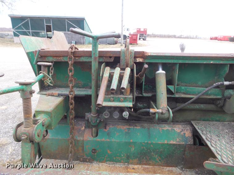 image for item DC7488 1977 Layton H500B paver