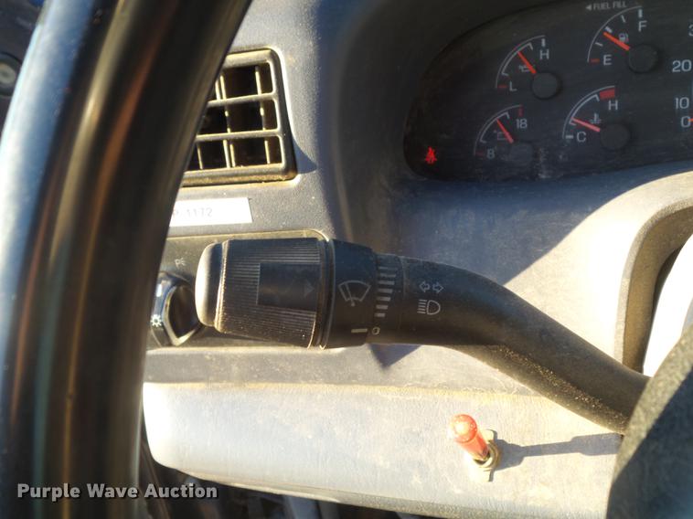 image for item DC7494 1999 Ford F350 Super Duty XLT Crew Cab utility bed pickup truck