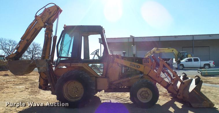 image for item DD1434 1982 Case 580D backhoe