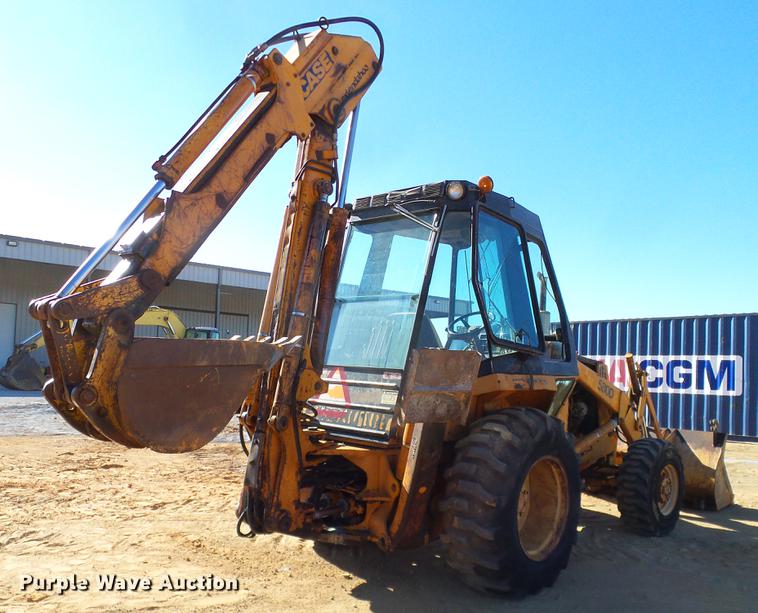 image for item DD1434 1982 Case 580D backhoe
