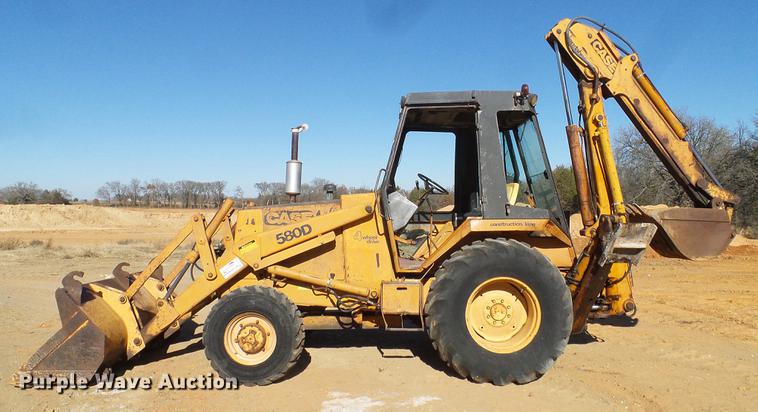 image for item DD1434 1982 Case 580D backhoe