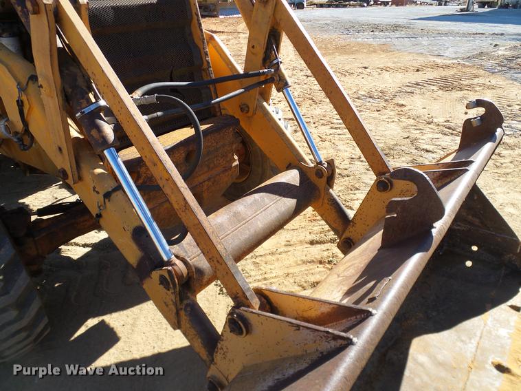 image for item DD1434 1982 Case 580D backhoe