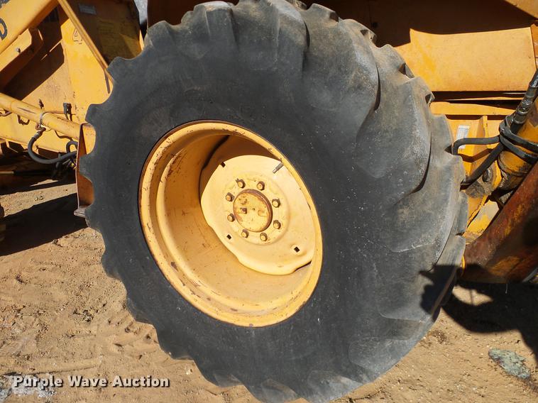 image for item DD1434 1982 Case 580D backhoe