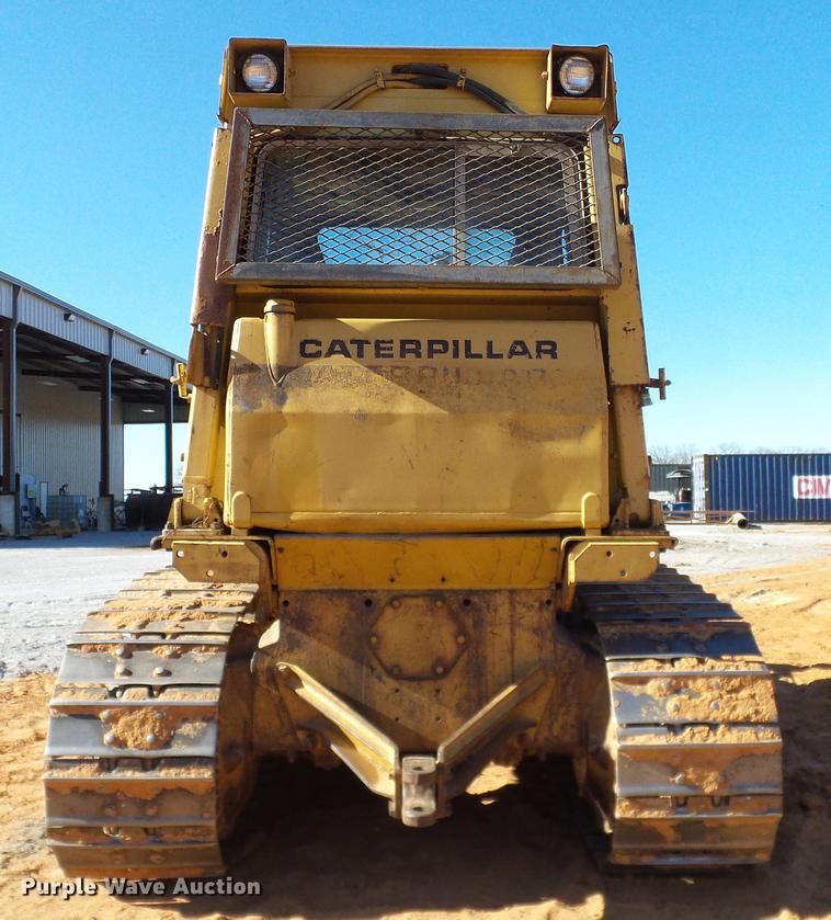 image for item DD1435 1983 Caterpillar D6D dozer