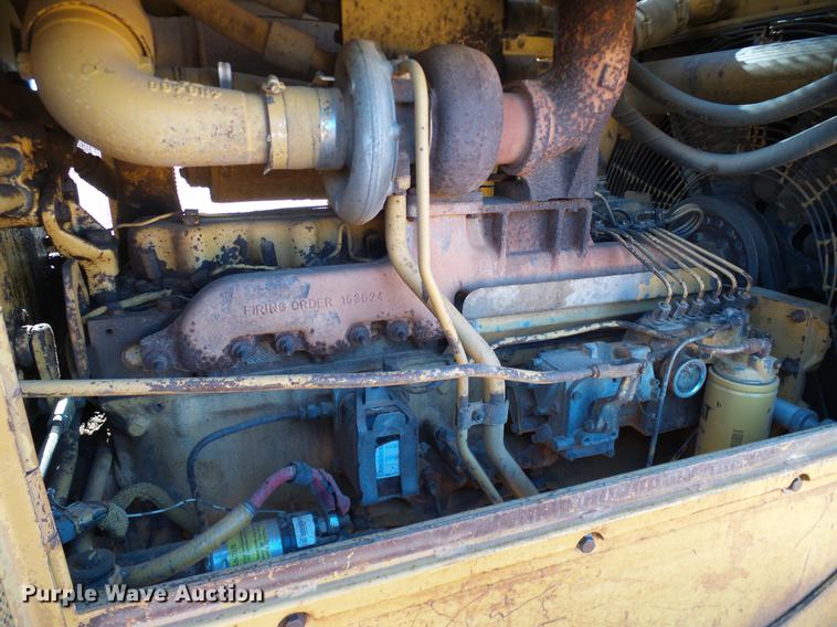 image for item DD1435 1983 Caterpillar D6D dozer