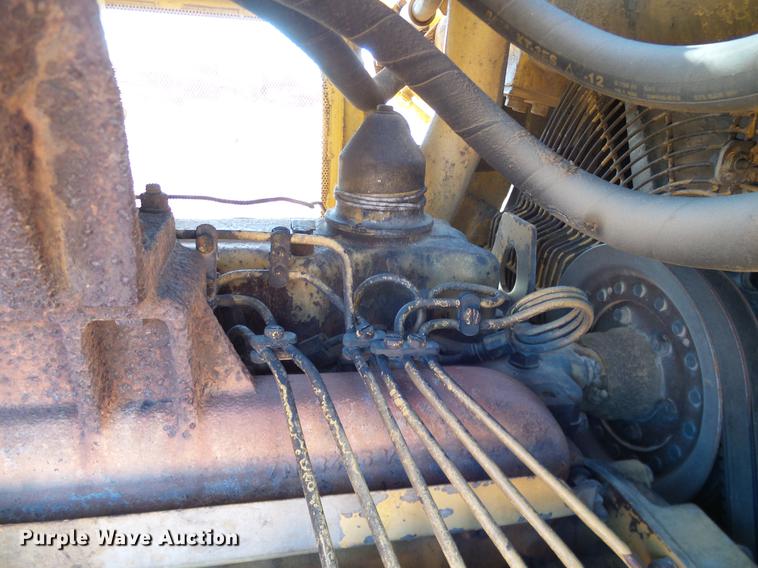 image for item DD1435 1983 Caterpillar D6D dozer