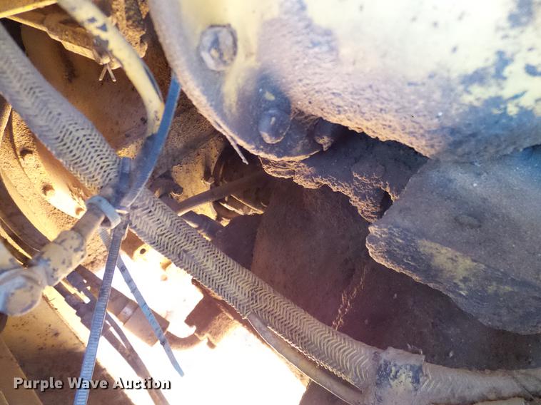 image for item DD1435 1983 Caterpillar D6D dozer