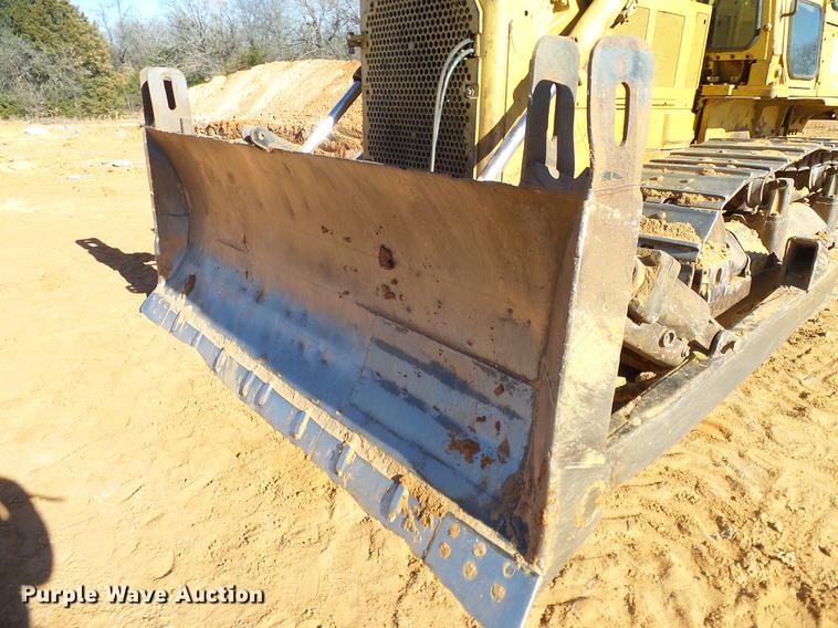 image for item DD1435 1983 Caterpillar D6D dozer