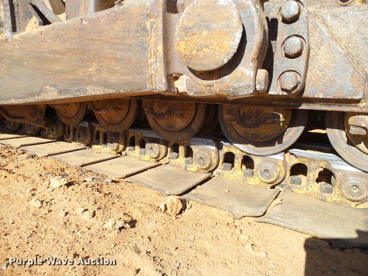 image for item DD1435 1983 Caterpillar D6D dozer
