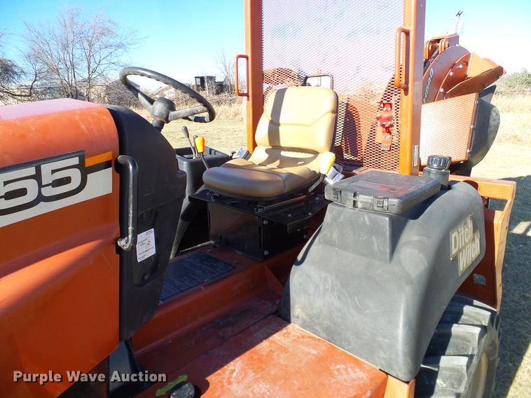 image for item DD1438 2005 Ditch Witch RT55 rock saw