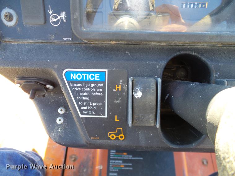 image for item DD1438 2005 Ditch Witch RT55 rock saw