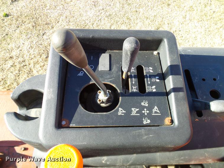 image for item DD1438 2005 Ditch Witch RT55 rock saw