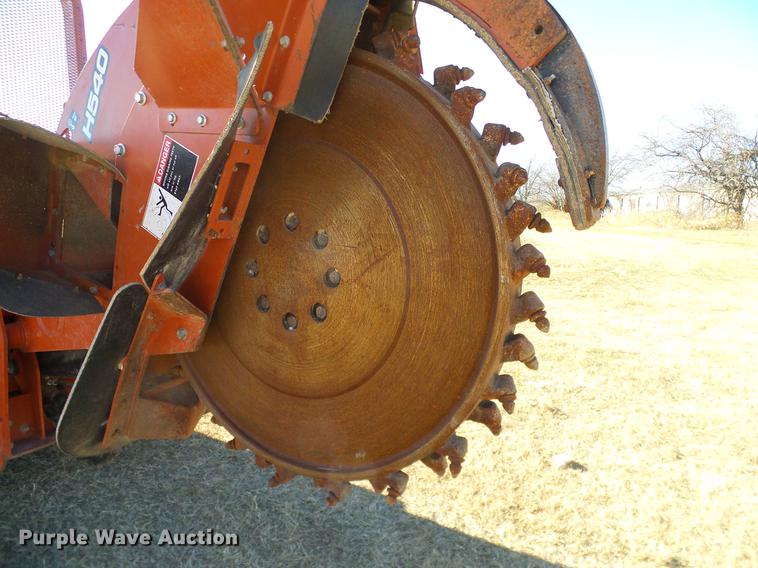 image for item DD1438 2005 Ditch Witch RT55 rock saw