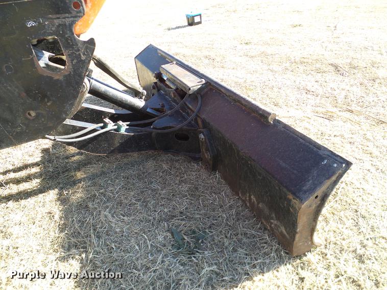 image for item DD1438 2005 Ditch Witch RT55 rock saw