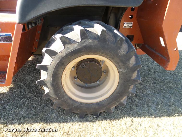 image for item DD1438 2005 Ditch Witch RT55 rock saw