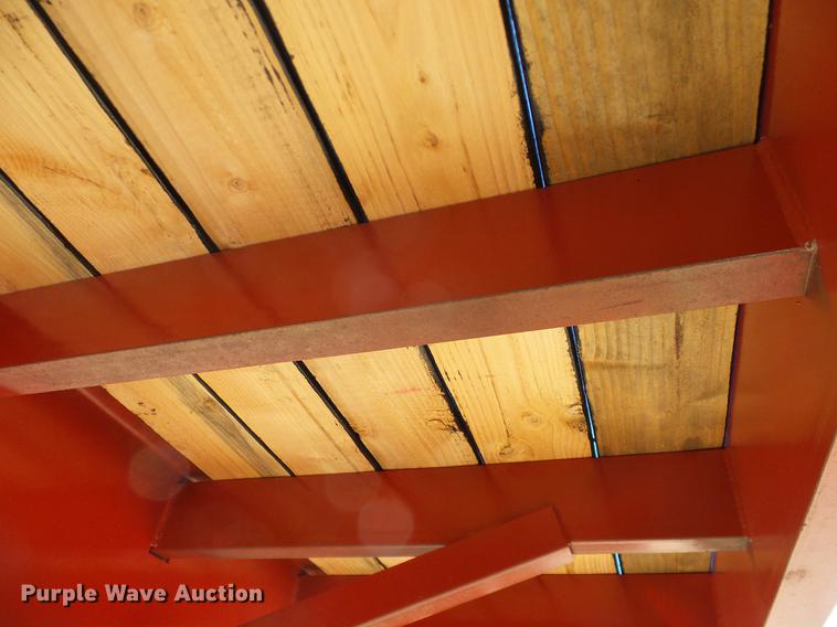 image for item DD1439 2015 Kaufman 74097 equipment trailer