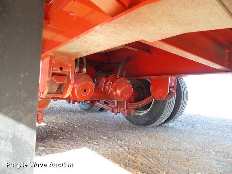 image for item DD1439 2015 Kaufman 74097 equipment trailer